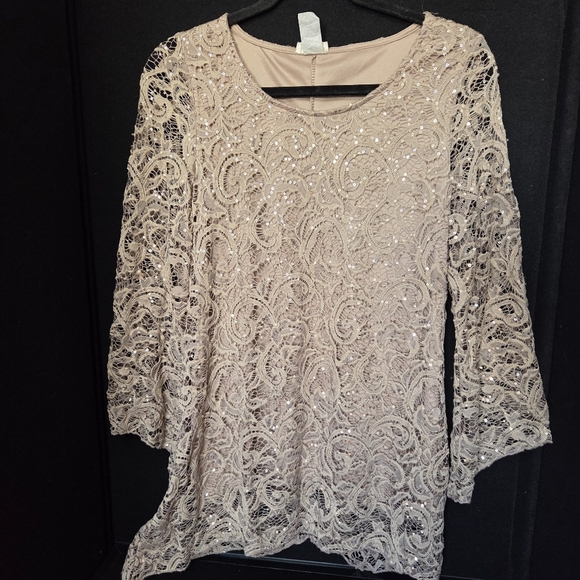 Brittany Black Neutral Sequin Top Size Large - Picture 3 of 9